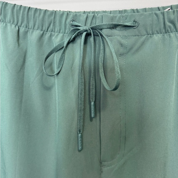 PINK by Victoria’s Secret Women's Green Cargo Pants - Picture 14 of 15